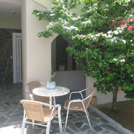 Maria Suites Platanés Exterior photo