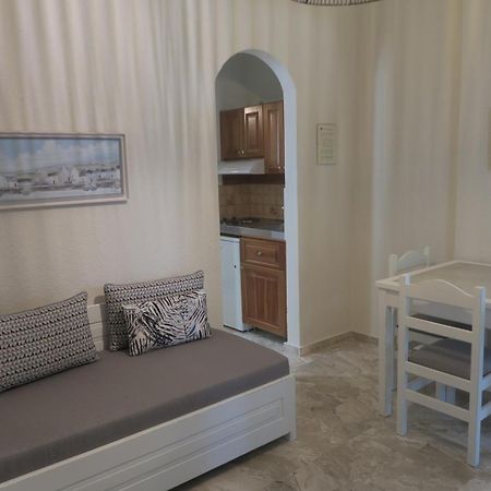 Maria Suites Platanés Room photo