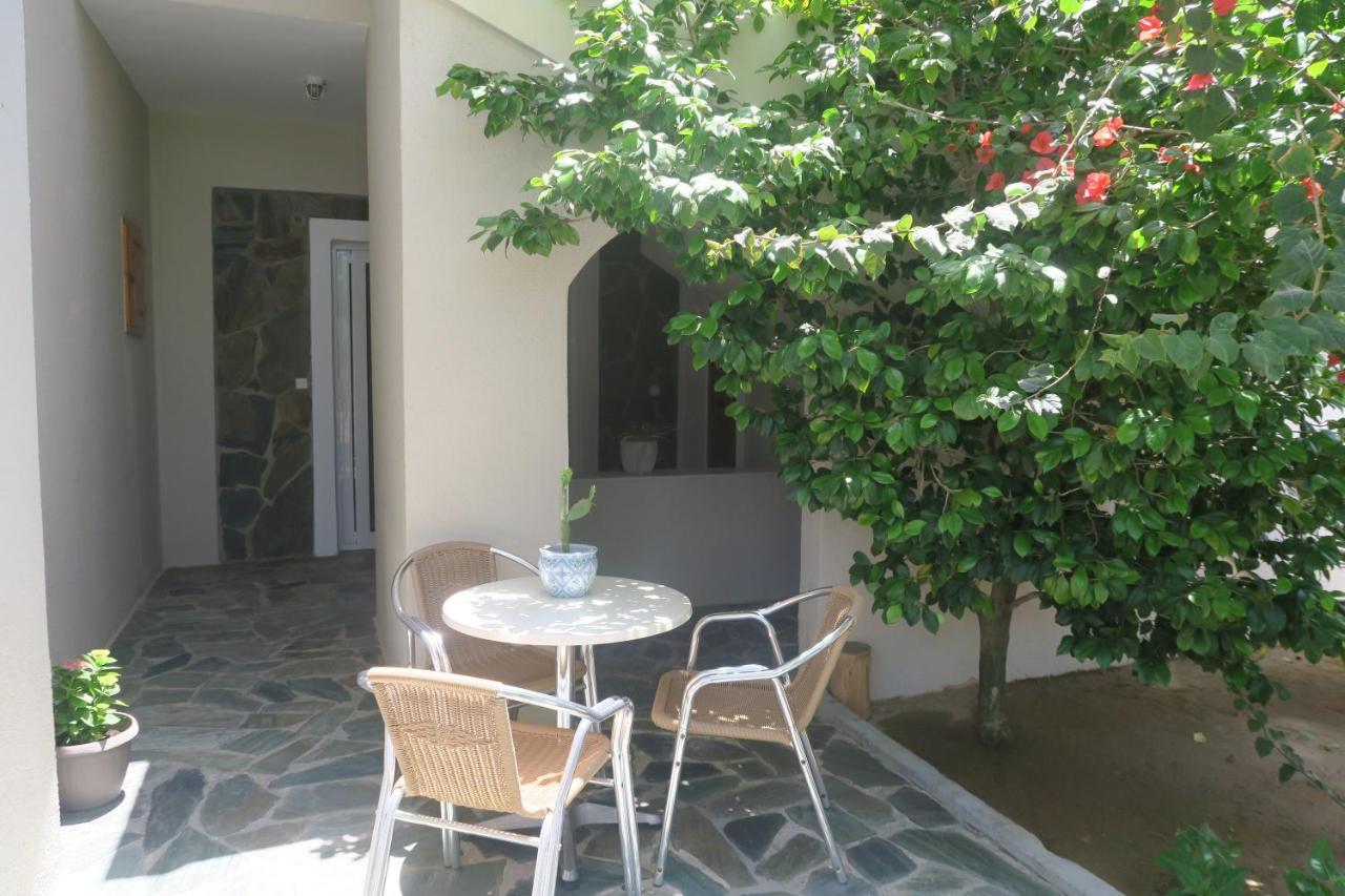 Maria Suites Platanés Exterior photo
