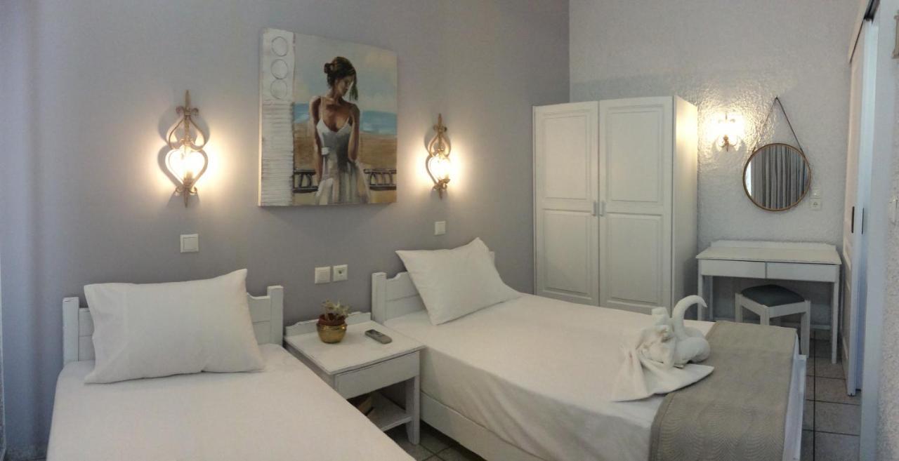 Maria Suites Platanés Exterior photo