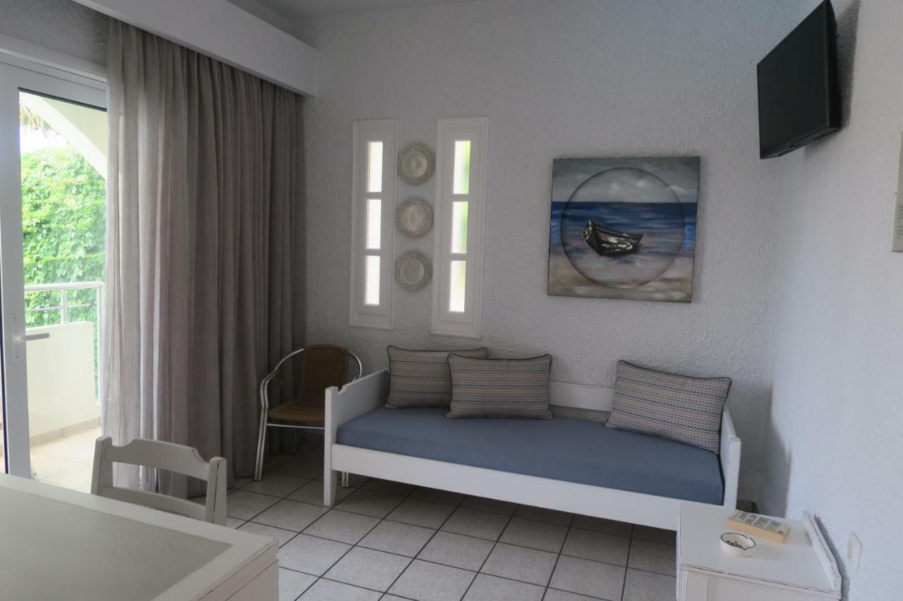 Maria Suites Platanés Exterior photo